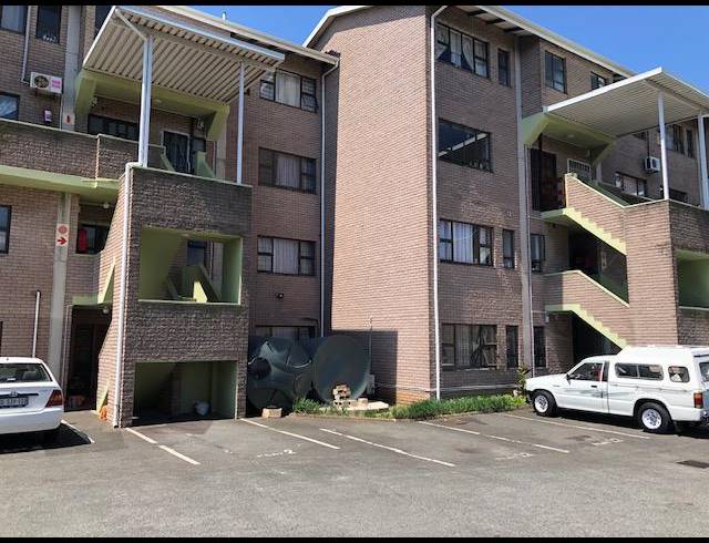 3 BEDROOM APARTMENT RENTED IN MORNINGSIDE